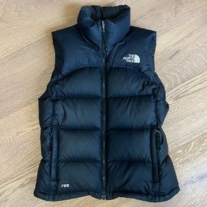 The North Face 700 Black Puffer Vest Size XS